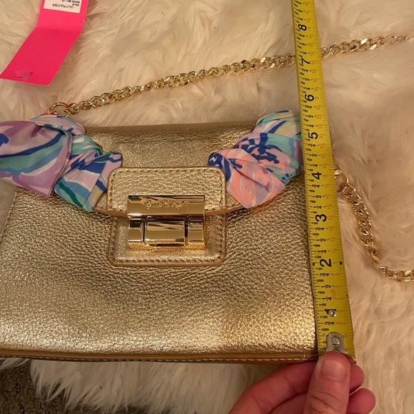 Lilly Pulitzer Weston Crossbody - Picture 3 of 13